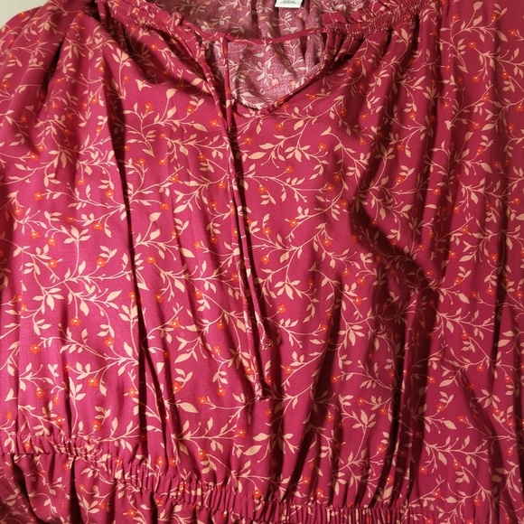 Dress - Picture 6 of 6